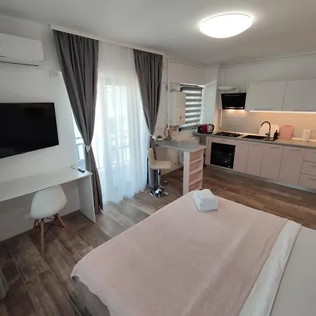 Niko's Năvodari